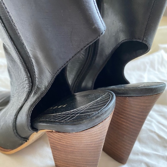 Boots with heels from Trouve - Picture 4 of 5